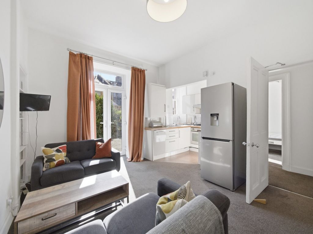 Property photo 2 of 21 Picture 2