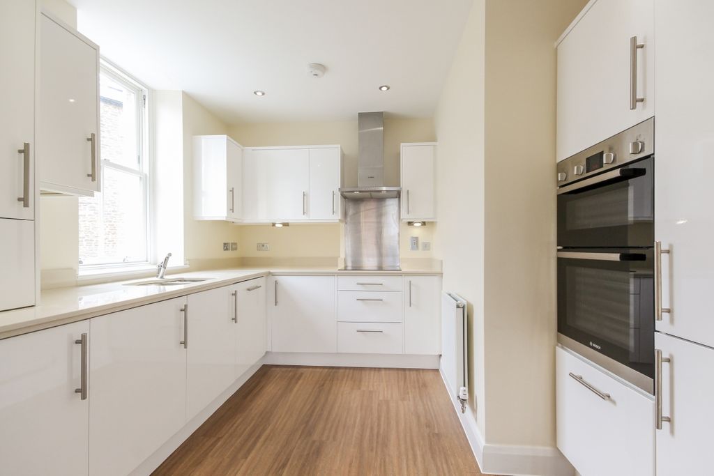 Property photo 2 of 6 36937