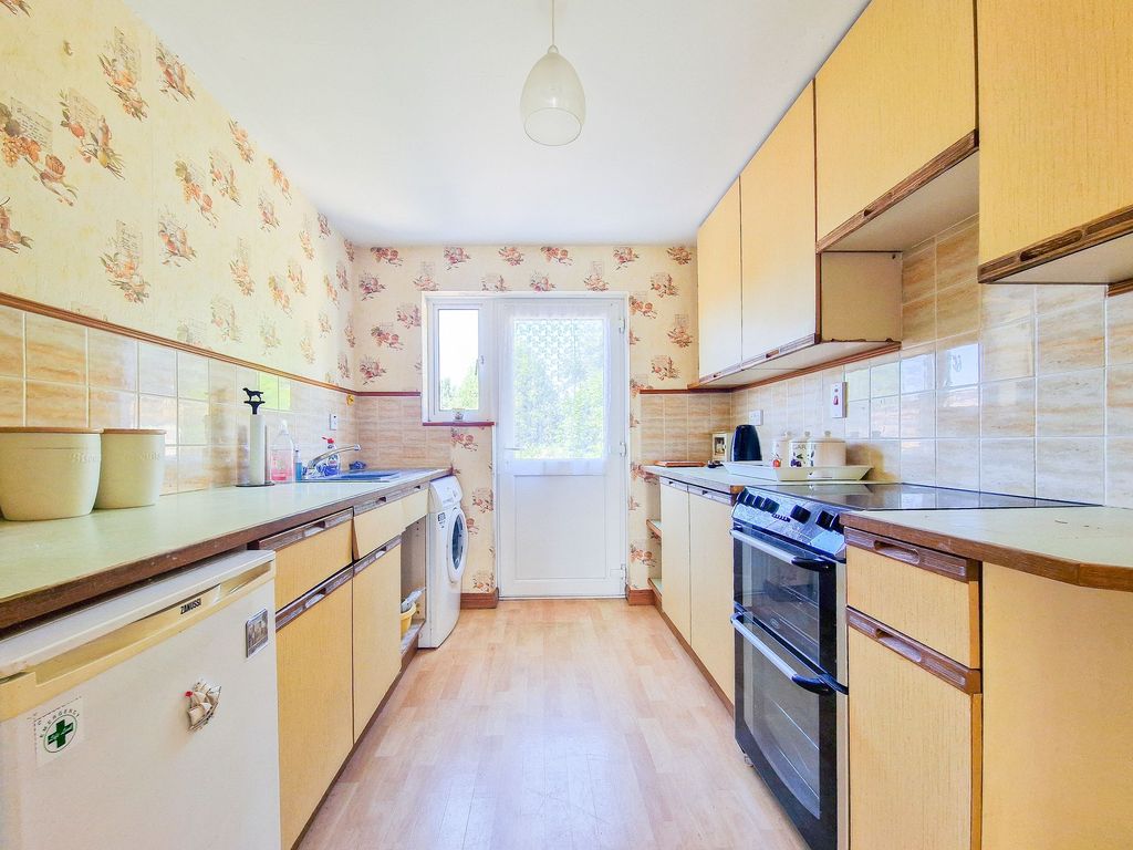 Property photo 3 of 22