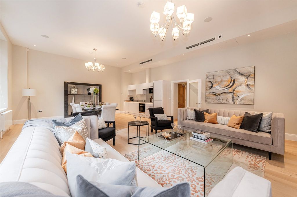 Property photo 1 of 12 Reception Room