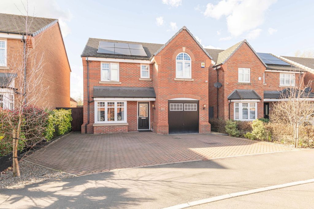 Property photo 1 of 35