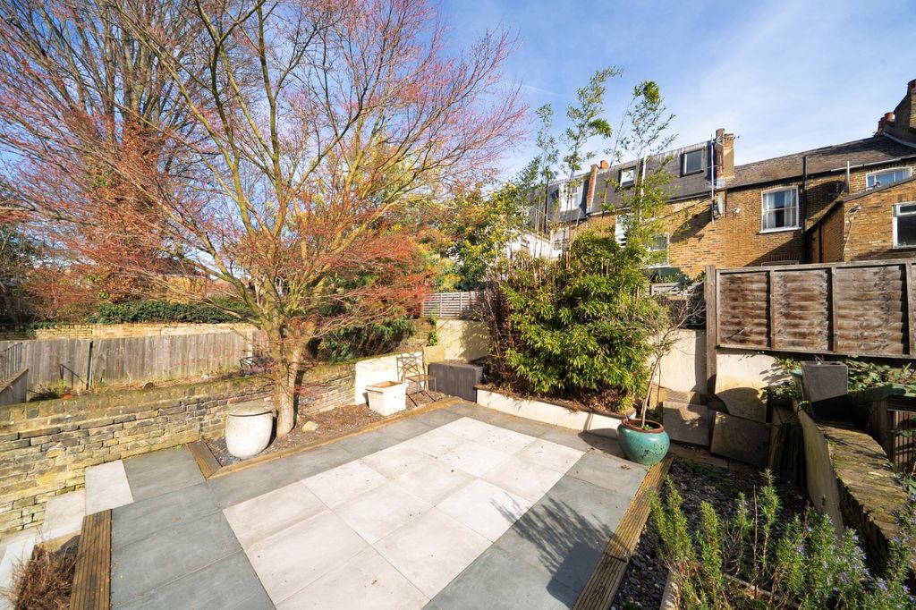 Property photo 3 of 22 Picture No. 03