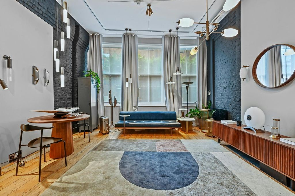 Property photo 2 of 16 Office