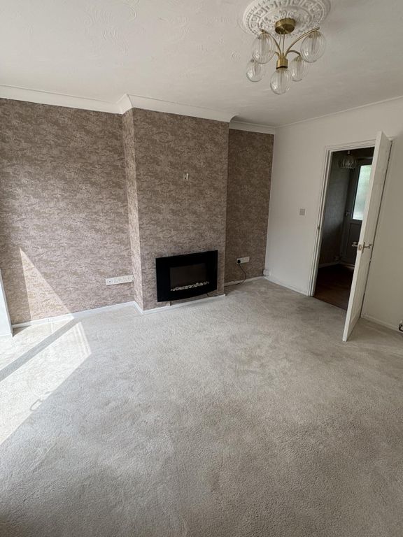 Property photo 2 of 12 Lounge Area