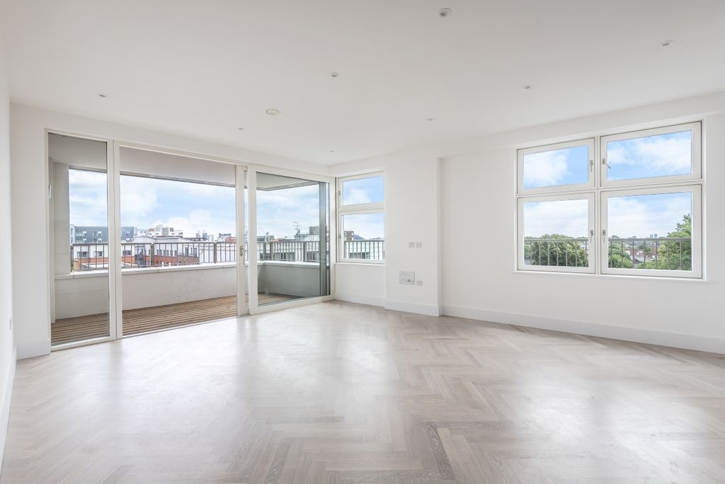 Property photo 1 of 6 502267 (1)