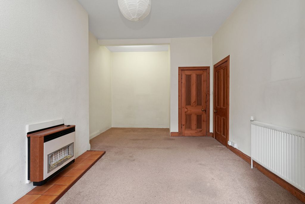 Property photo 3 of 18 Property Image 3