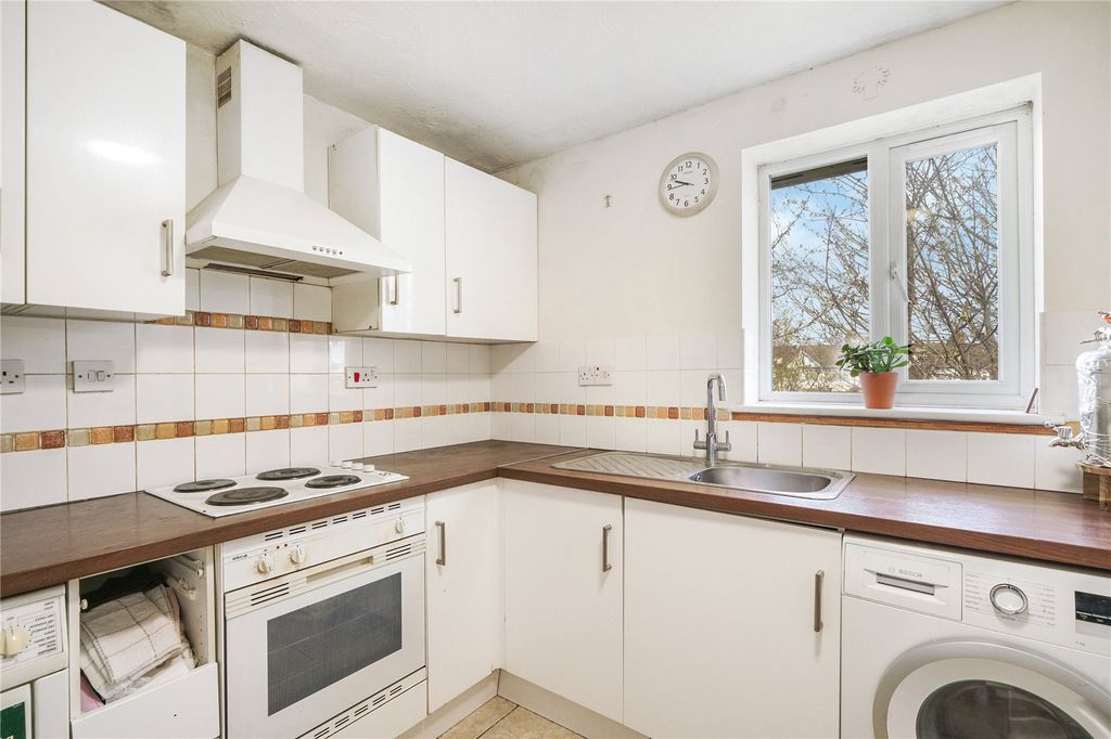 Property photo 3 of 13 Picture No. 13