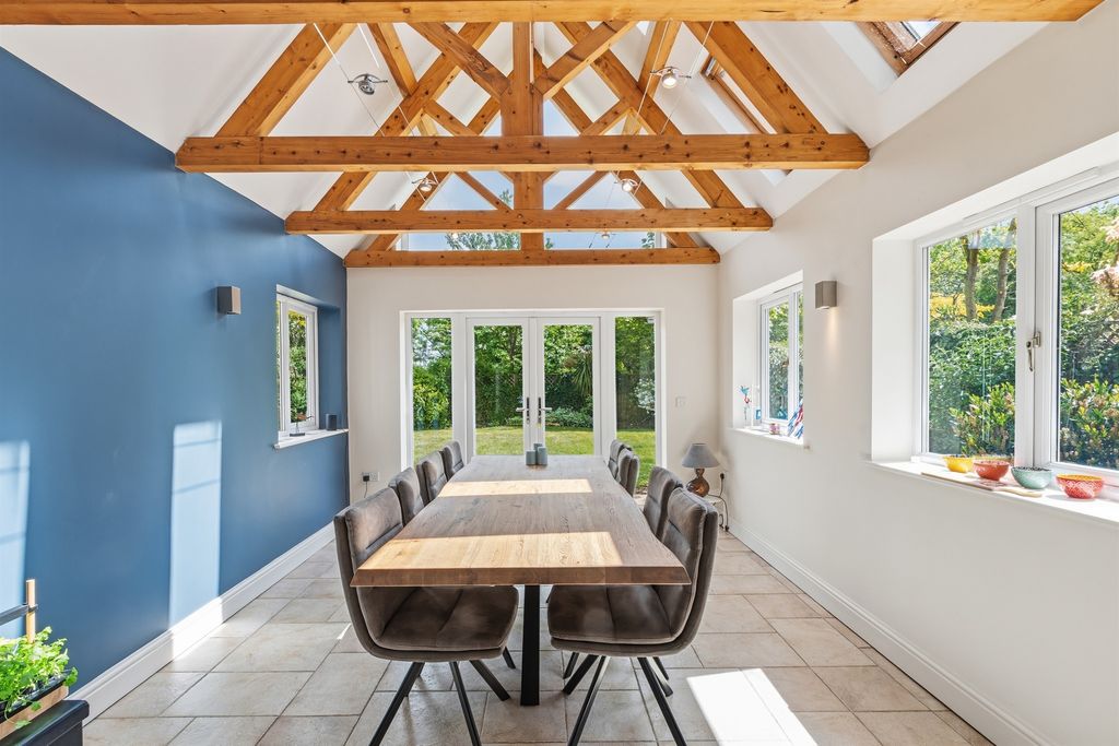 Additional image 9 of 5 bed detached house for saleMill Close, Peakirk, Peterborough PE6