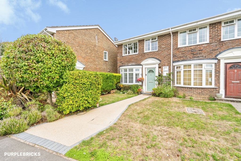 Property photo 1 of 18