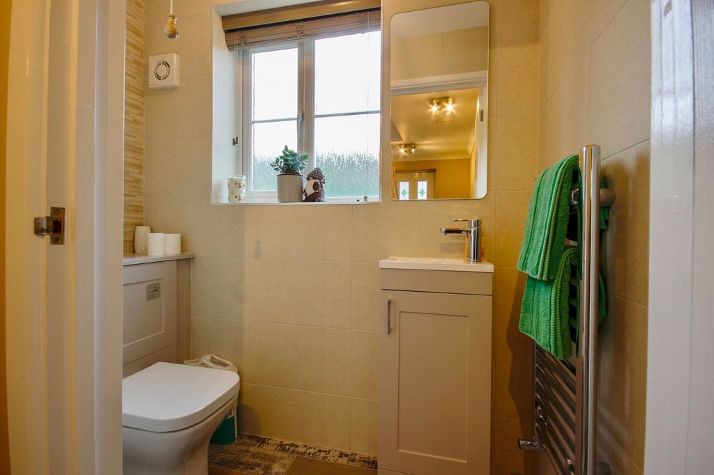 Additional image 8 of 2 bed detached house for saleValley Meadow Close, Newbridge NP11