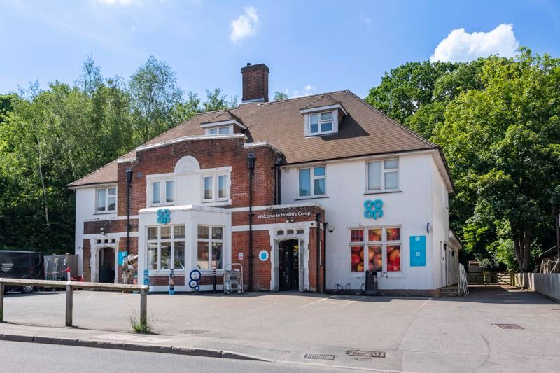 Property photo 3 of 16 Photo 16