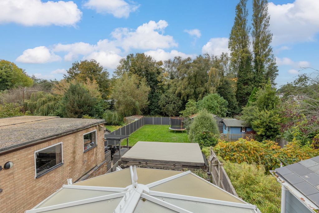 Property photo 2 of 19