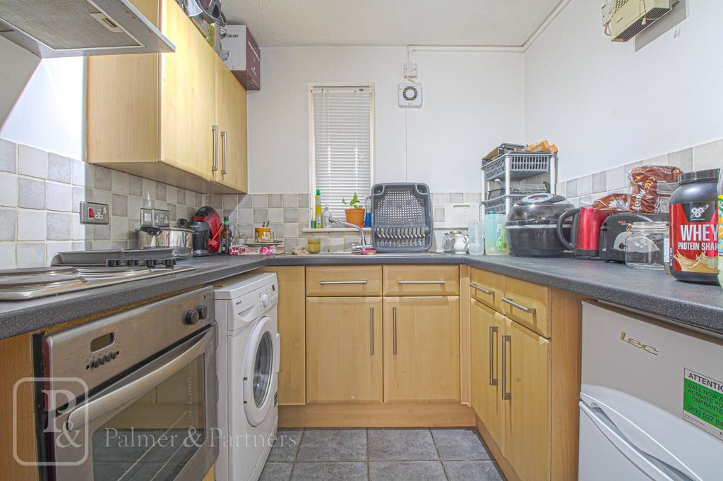 Property photo 2 of 7 Picture No. 04