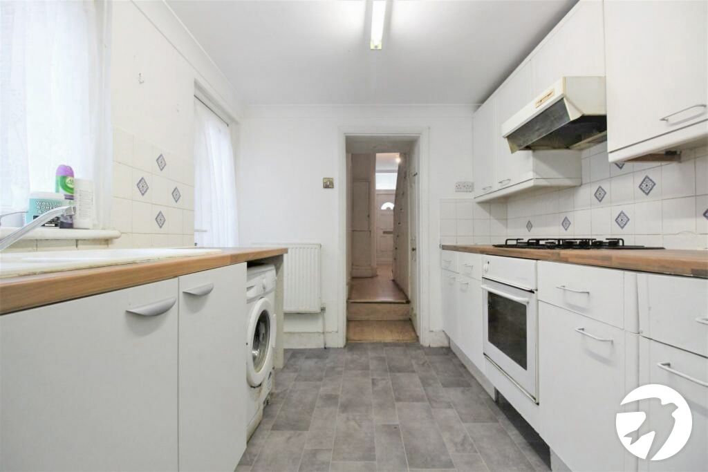 Property photo 3 of 10 Picture No. 04