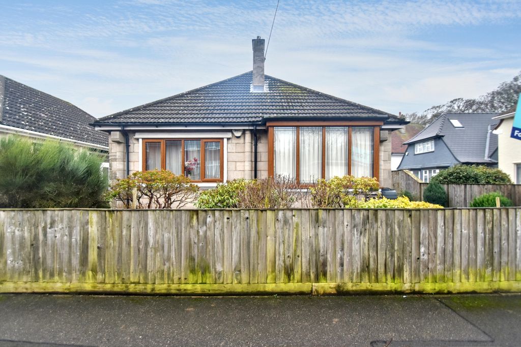 Property photo 1 of 19 Front