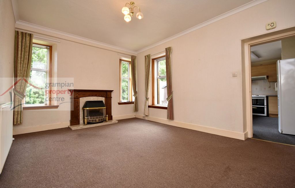 Property photo 3 of 25 l1 .Jpg