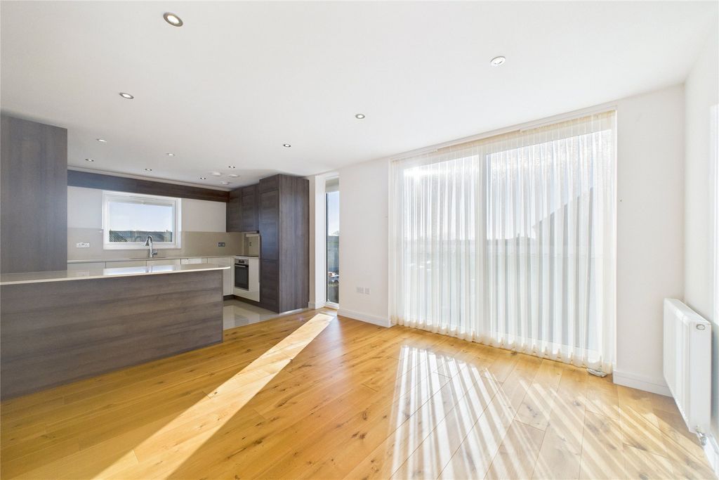 Property photo 2 of 8 Picture No. 02