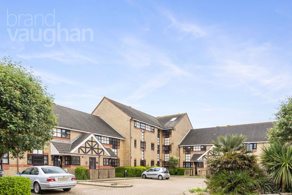 Property photo 2 of 20 Picture No. 19