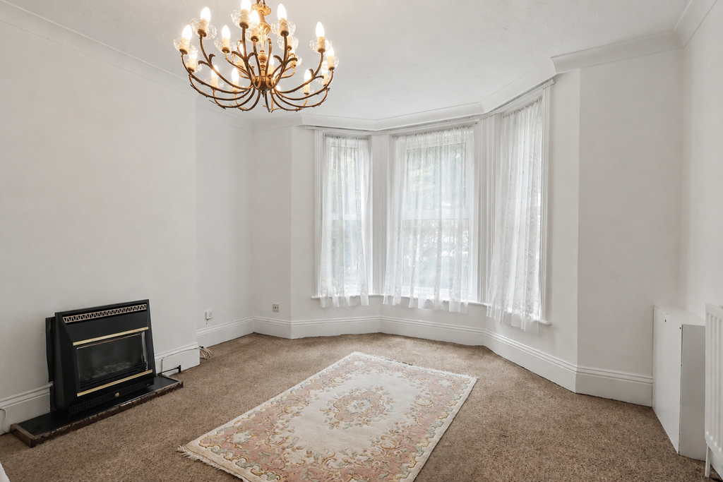 Property photo 3 of 23