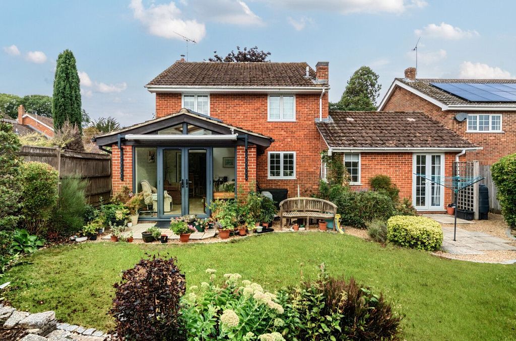 Property photo 1 of 19