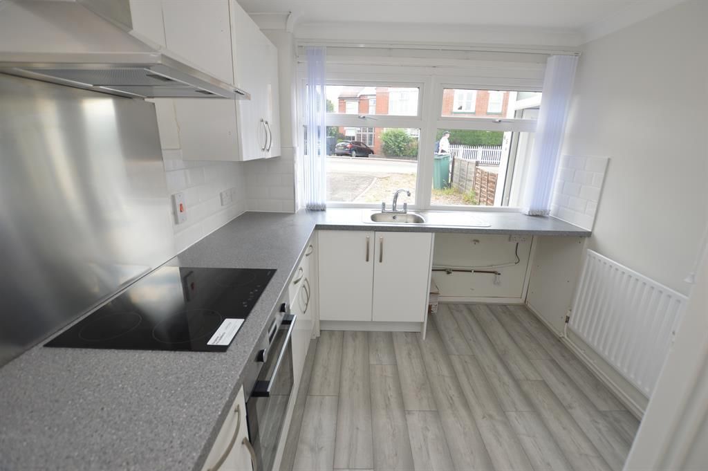 Property photo 2 of 10 Kithen