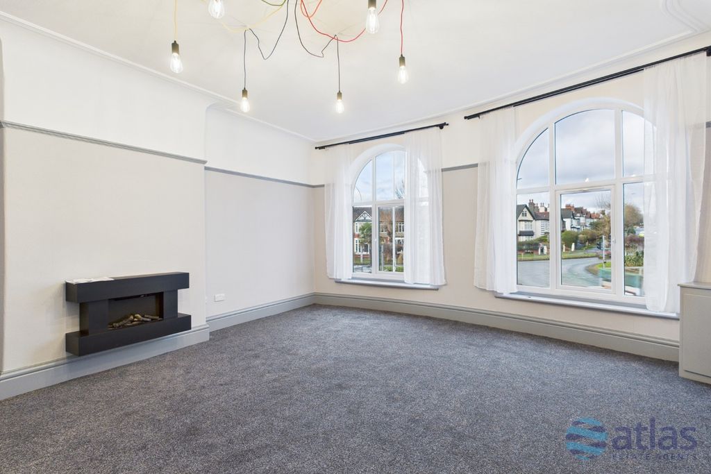 Property photo 3 of 9 Living Room