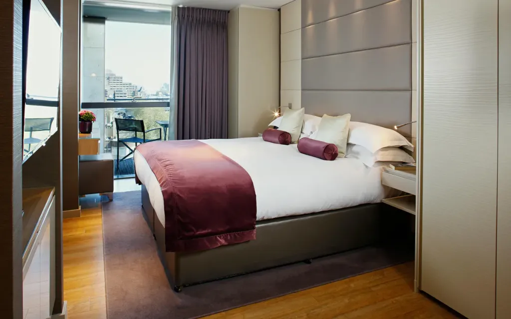 Property photo 3 of 5