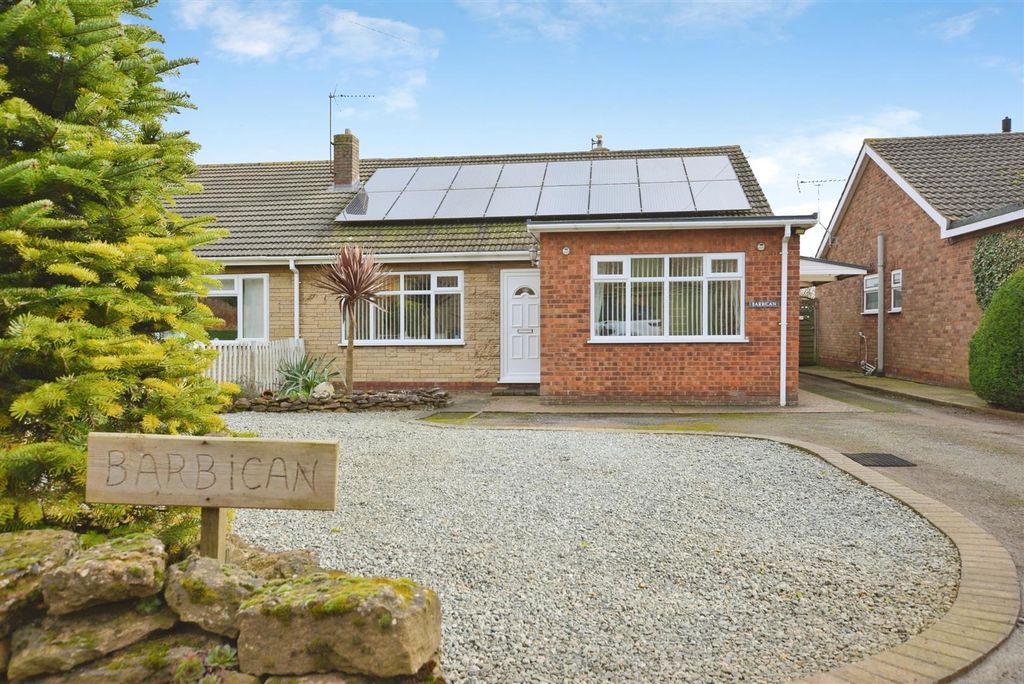 Property photo 1 of 28 Front