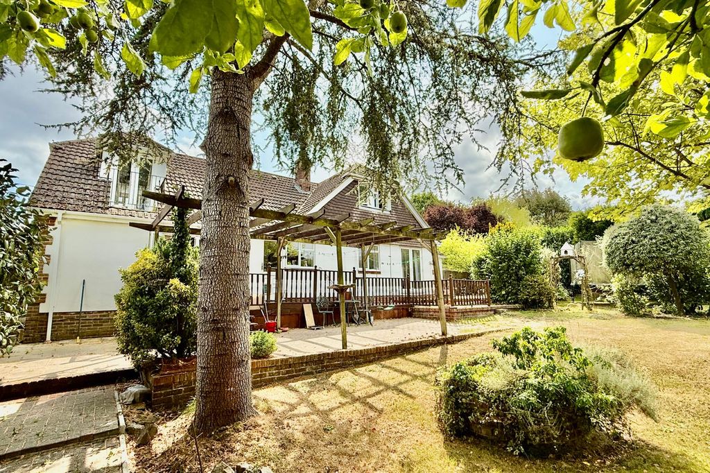 Property photo 3 of 27 Gallery