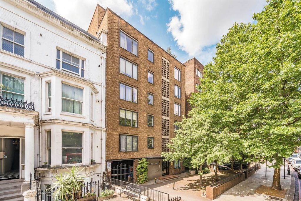 Property photo 1 of 5