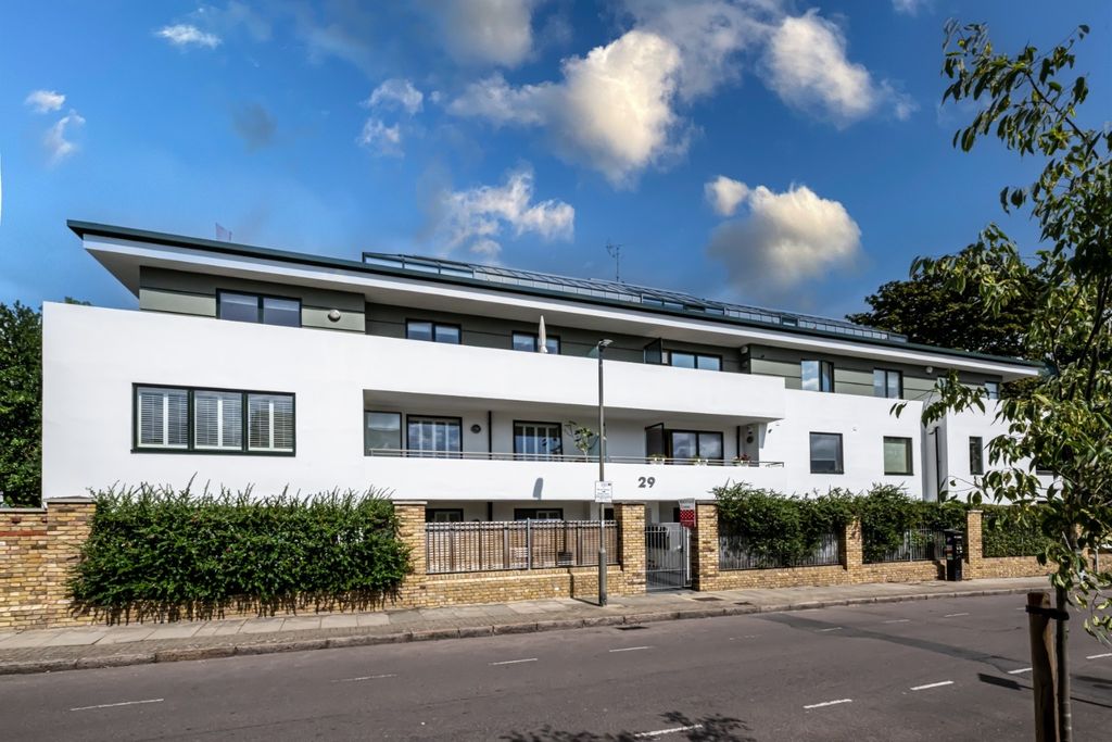 Property photo 2 of 13 5057941