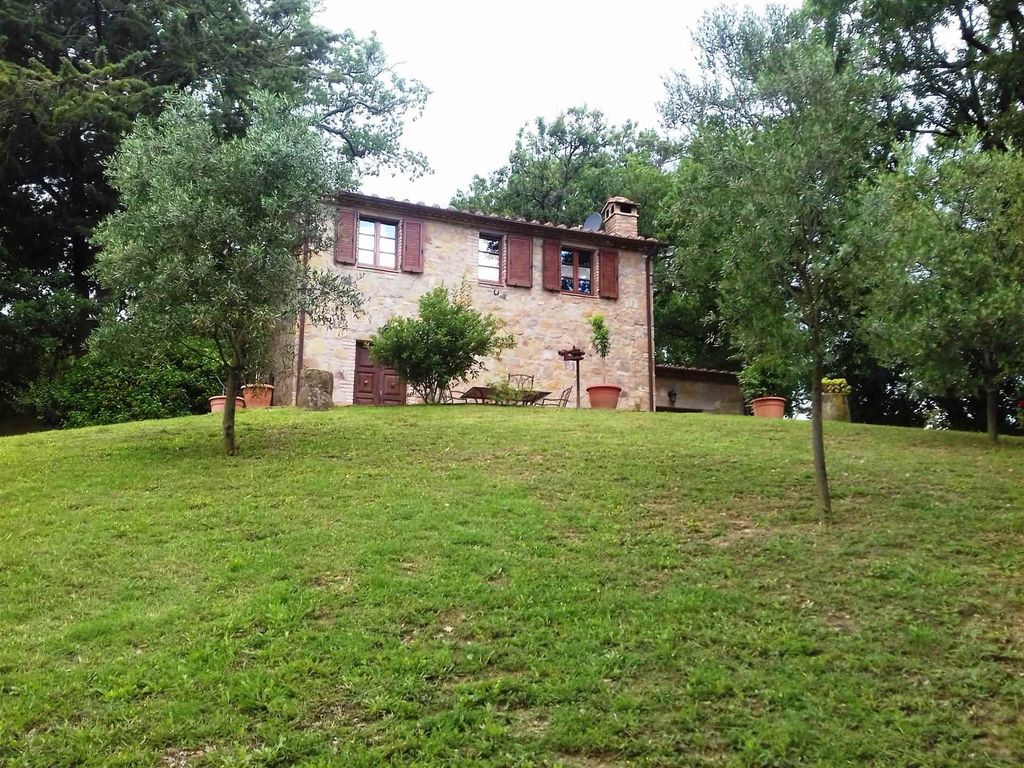 Property photo 1 of 23