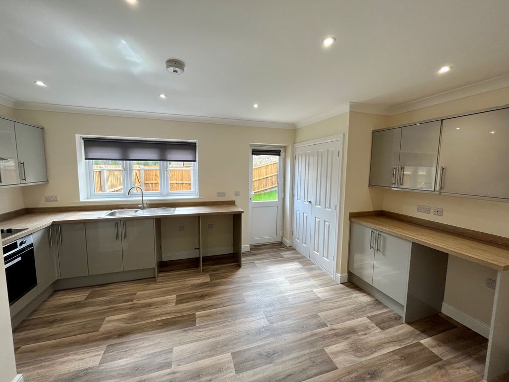 Property photo 3 of 13 View