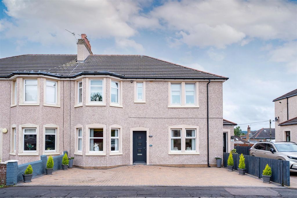 Property photo 1 of 28 31Braedale-24.Jpg