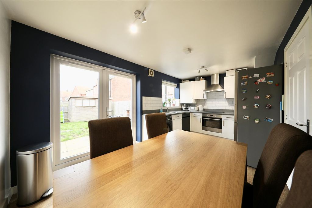 Property photo 3 of 18 0A4A9998.Jpg