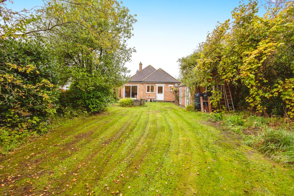 Property photo 2 of 17 Photography