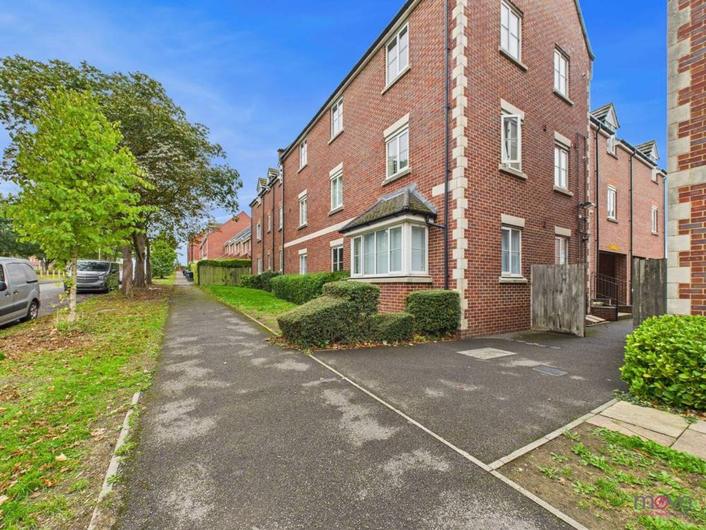 Property photo 1 of 11
