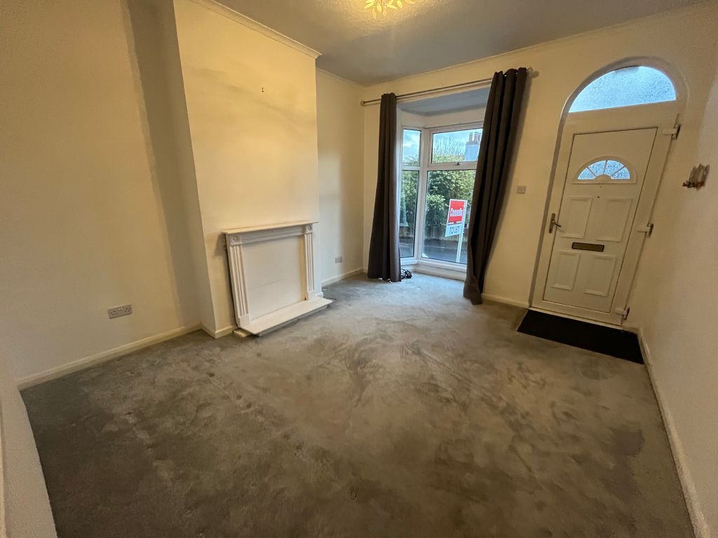 Property photo 2 of 16 Image