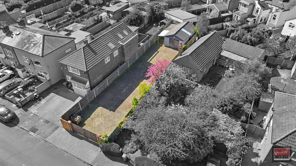 Additional image 9 of Land for saleAlexandra Road, Ashford TW15