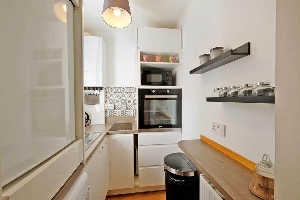 Property photo 2 of 8 C Ki