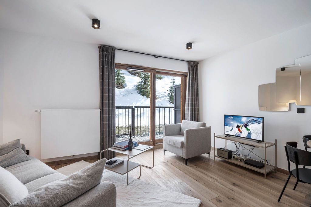 Property photo 3 of 12 Courchevel Apartment