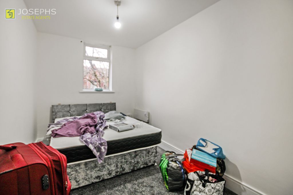 Property photo 1 of 4