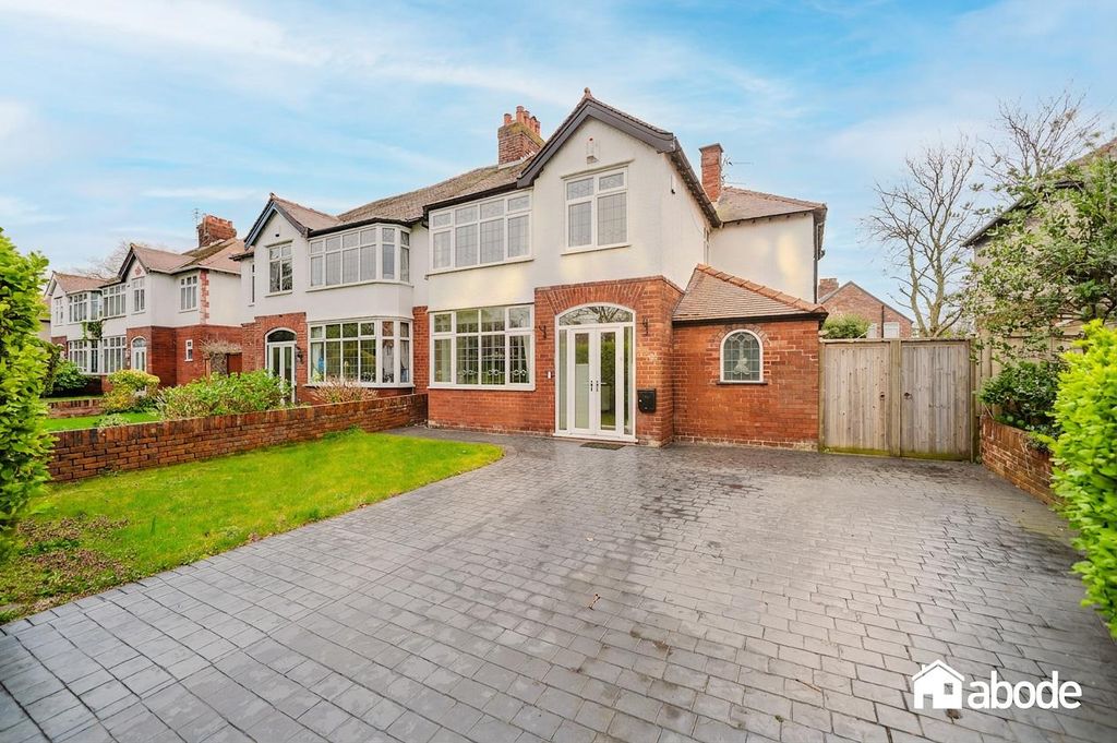 Property photo 1 of 35 Dsc09593-Hdr_Bluesky.Jpg