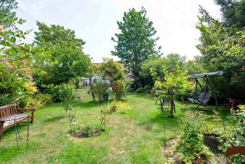 Property photo 2 of 17 2026.06.26 - 54 Sevenoaks Rd, Br6 9Jl-4196.Jpg