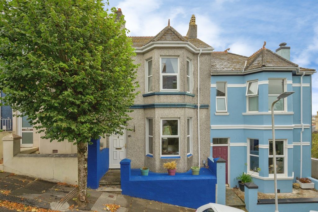 Property photo 1 of 14