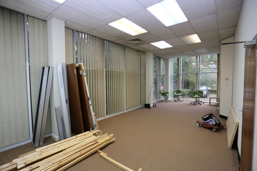 Property photo 3 of 6