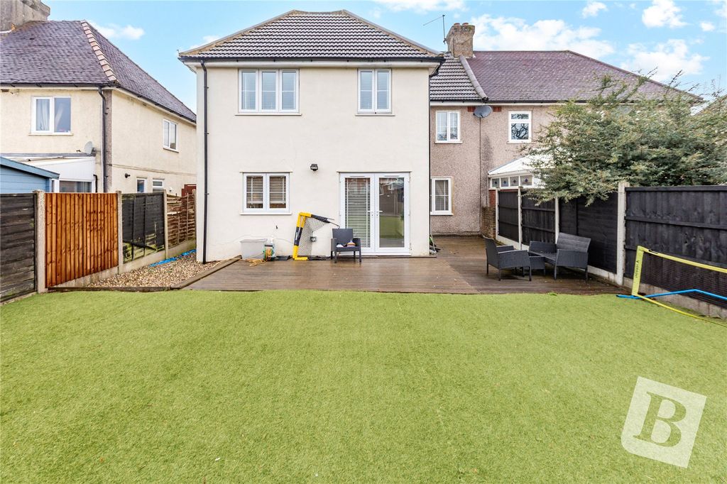 Property photo 1 of 24 Picture No. 28