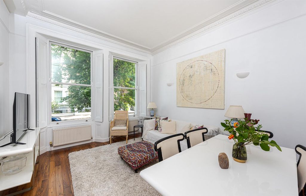 Property photo 1 of 9 Redcliffe Gardens 12 Rgf-5-2. Low Res.Jpg