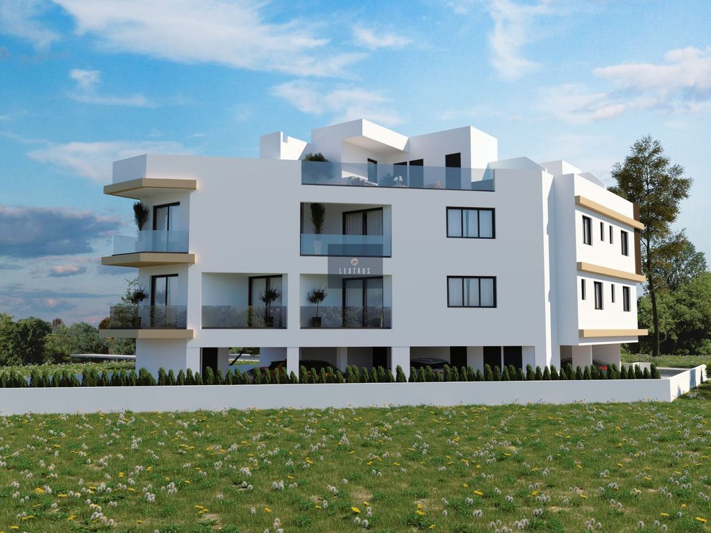 Property photo 3 of 20