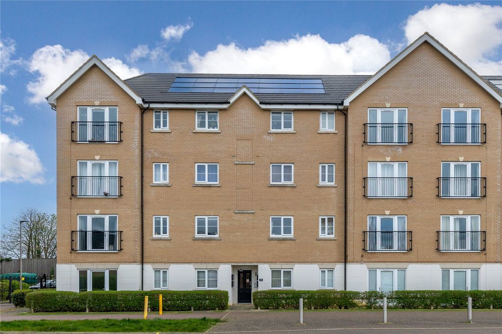 Property photo 1 of 11 Front